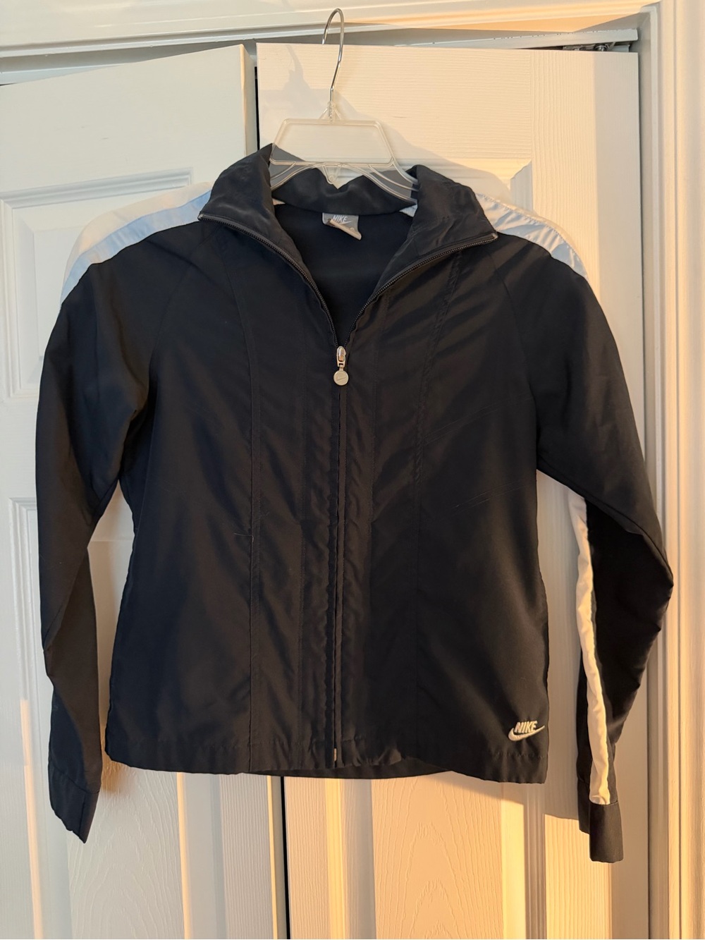 Nike Women’s Navy Blue Bomber Jacket with White & Baby Blue Sleeve Stripes
